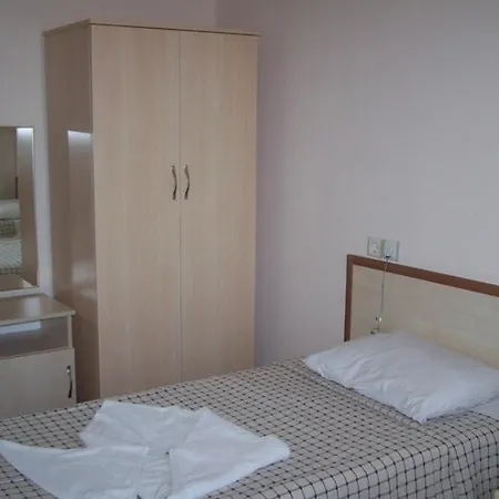 Golden Beach 3*